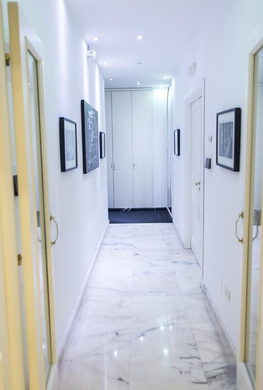 B&B Palazzo Ruffo Di Bagnara เนเปิลส์ ภายนอก รูปภาพ