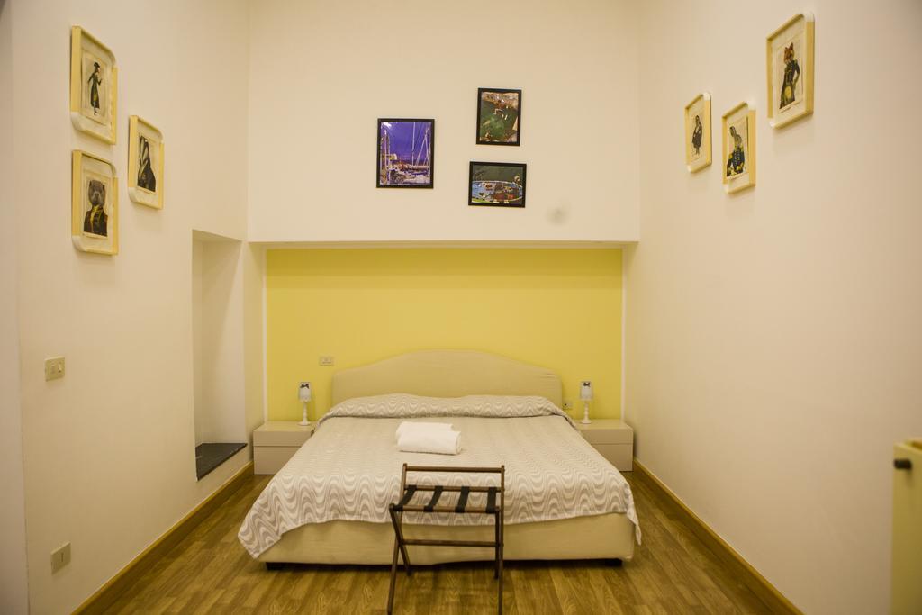 B&B Palazzo Ruffo Di Bagnara เนเปิลส์ ภายนอก รูปภาพ