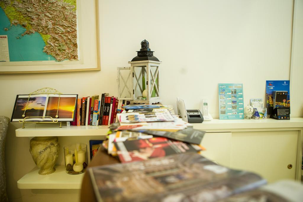 B&B Palazzo Ruffo Di Bagnara เนเปิลส์ ภายนอก รูปภาพ