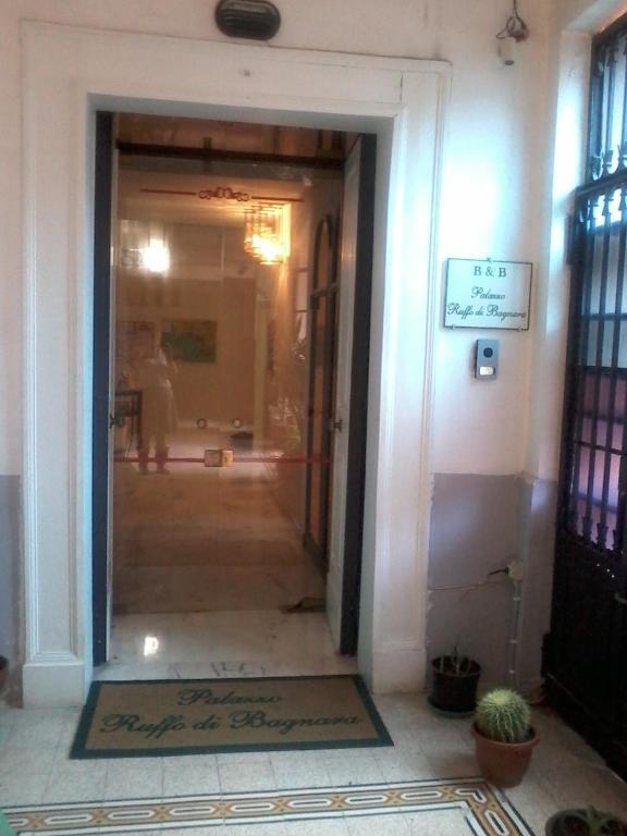 B&B Palazzo Ruffo Di Bagnara เนเปิลส์ ภายนอก รูปภาพ